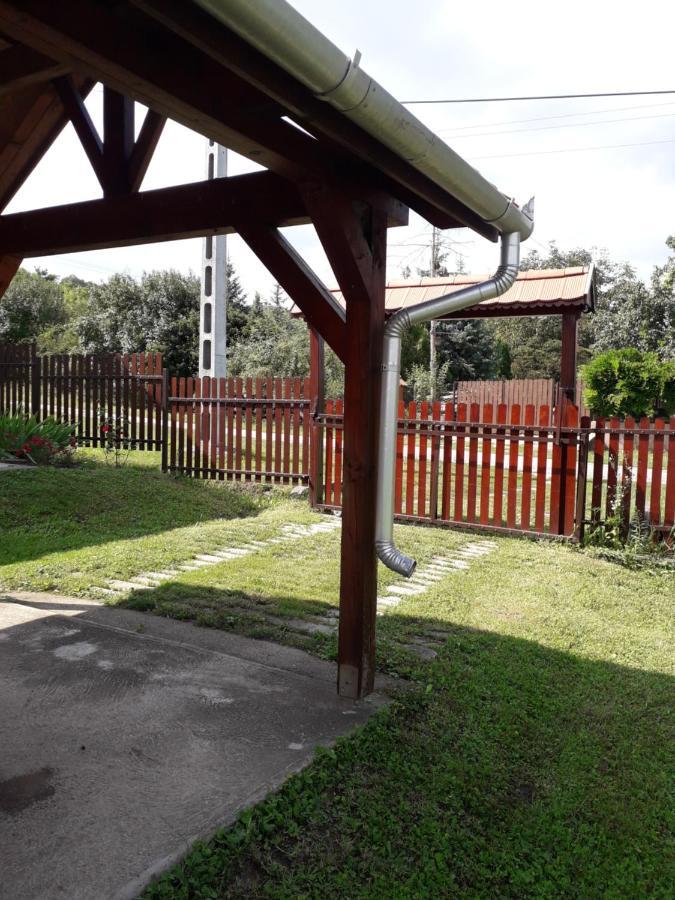Matyas Apartman Tard Exterior photo